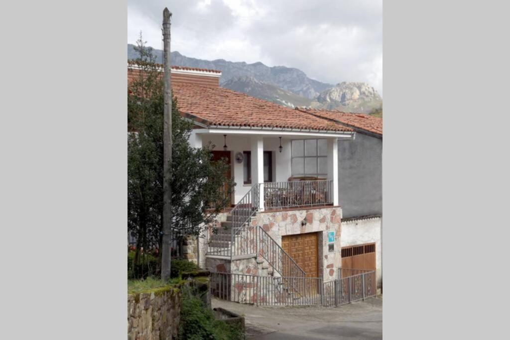 Villa Casa Corcedu Inguanzo Exterior foto